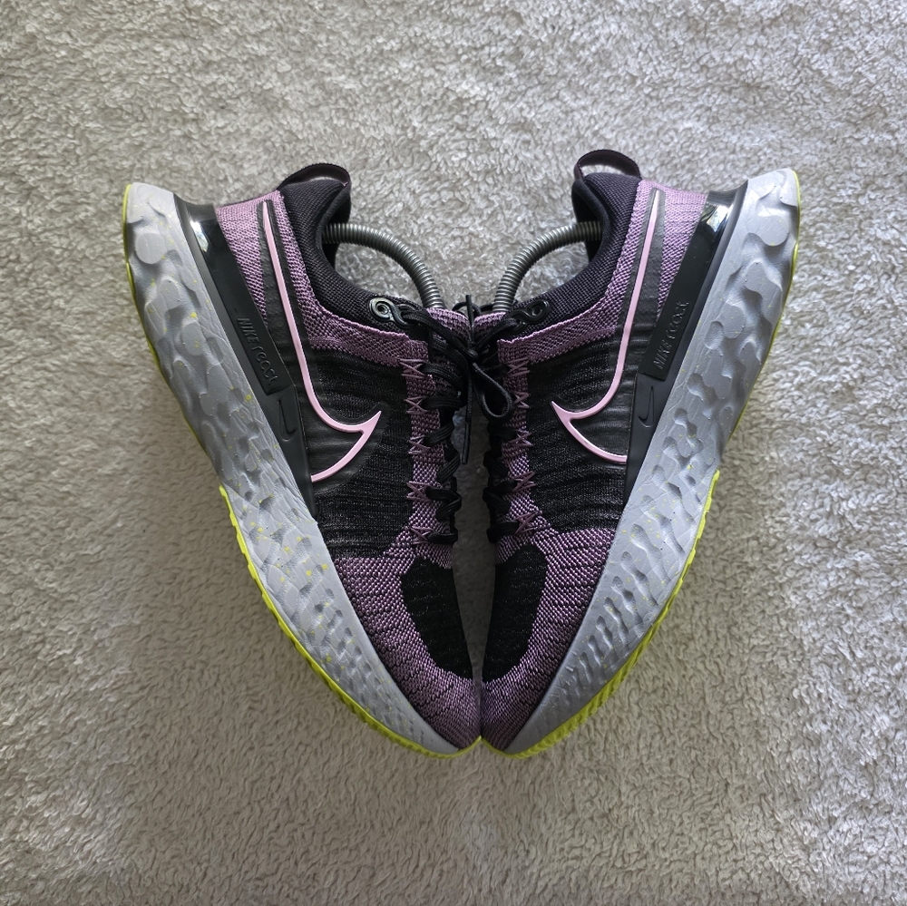 Nike React Infinity Run Flyknit 2, Women's Size 10.5, GUC - 'Violet Dust'